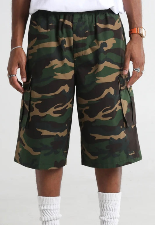 camo pleat shorts